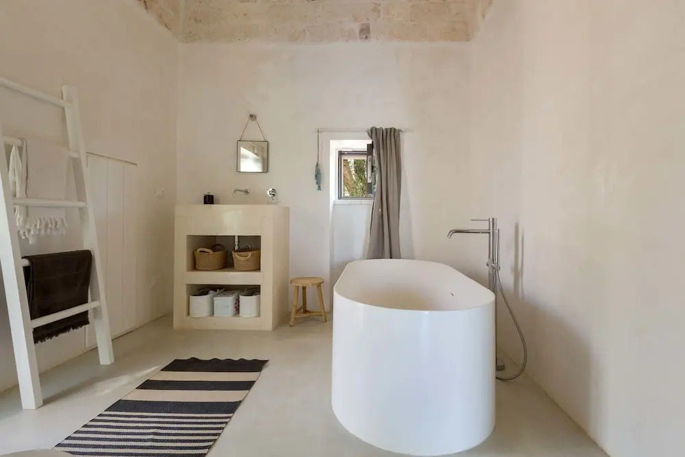 Casale con Cipresso