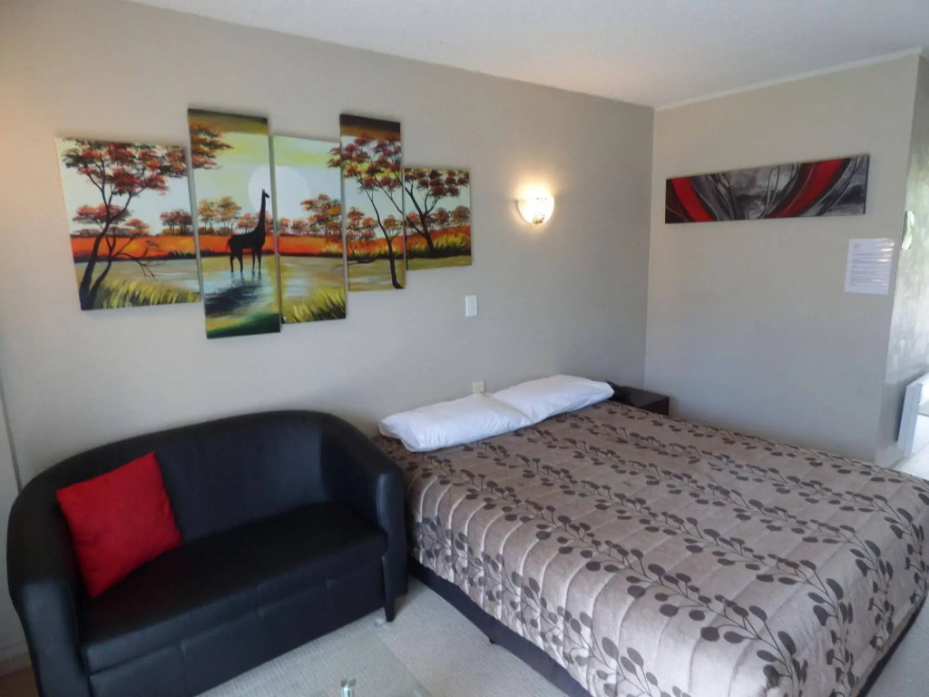 Ambassador Motel
