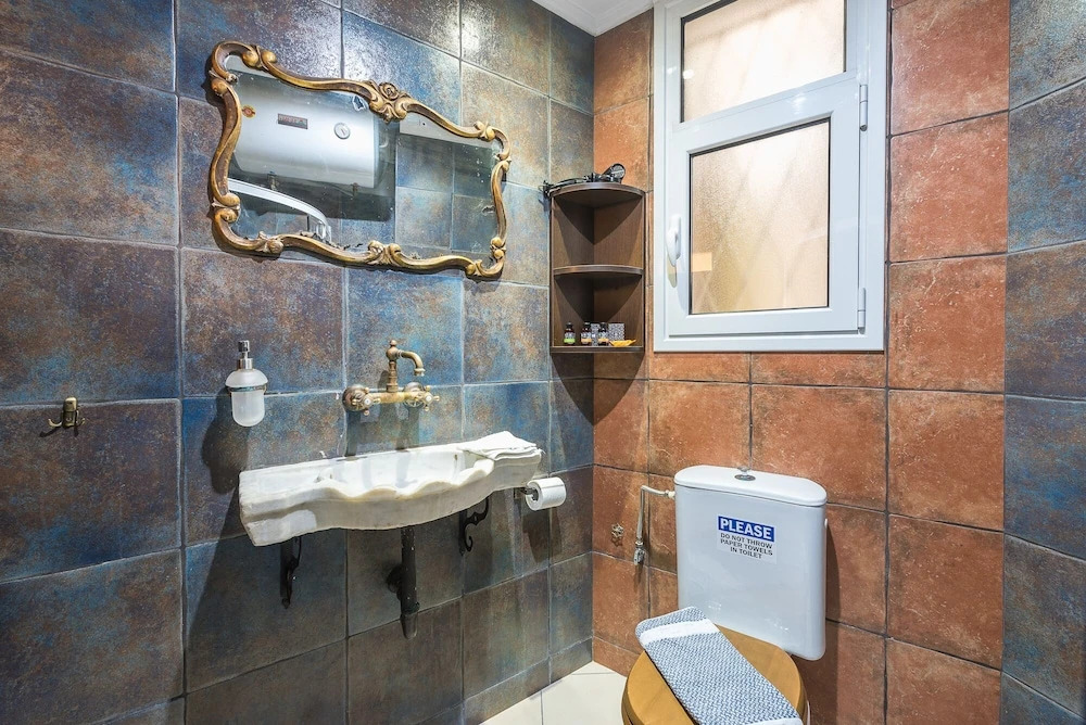 New Syntagma Urban Apartment