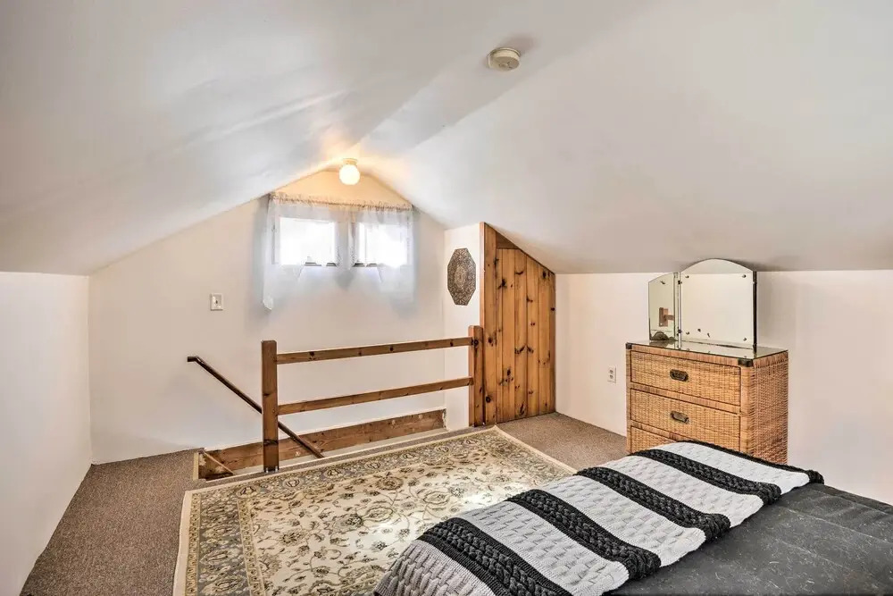 Rustic Unadilla Cottage on 15 Acres w/ Pond!