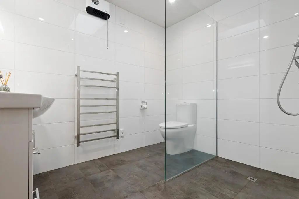 Stunner on Stanley - Wharewaka Holiday Home
