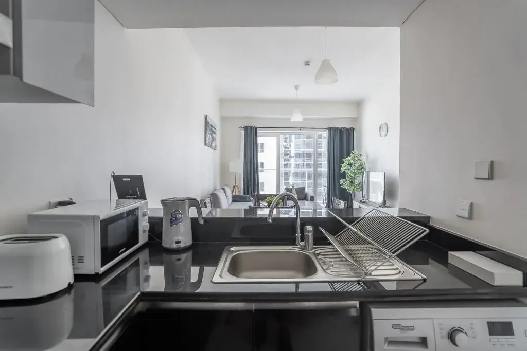 Dubai Marina beautiful apartment with water view