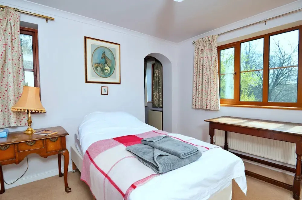 Holiday Home in Mid Wales With Countryside Views