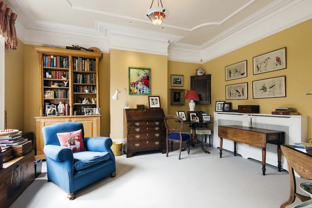 Magnificent Clapham Common Home close to Brixton