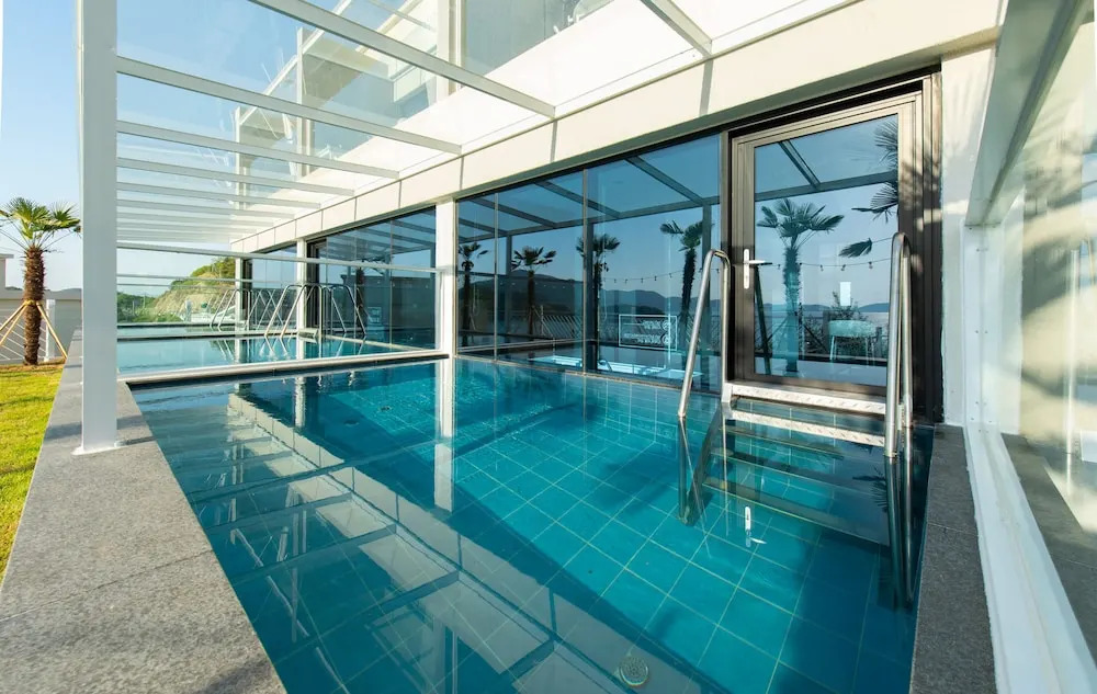 Siro Private Resort