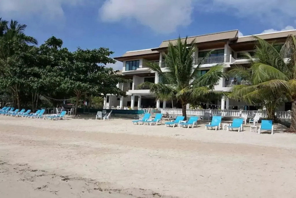 2 Bedroom Beach Front Apartment A2 Lamai