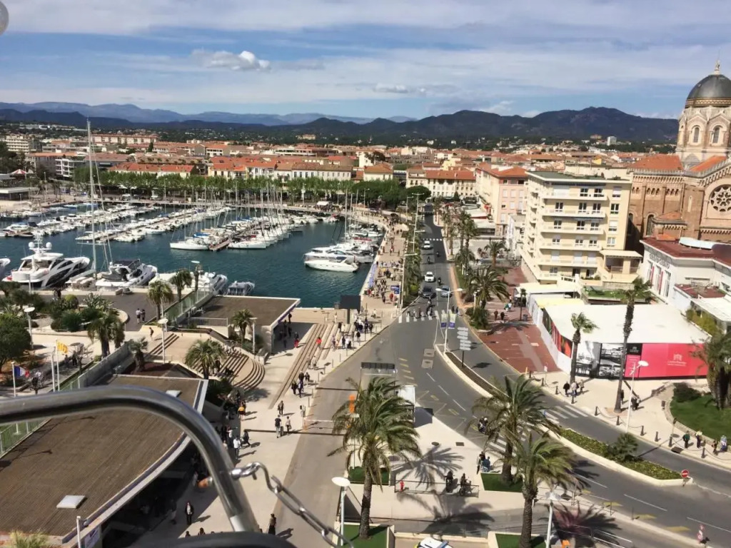 80pa111 Port Fréjus
