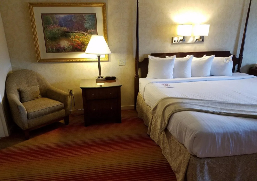 Inn at Reading