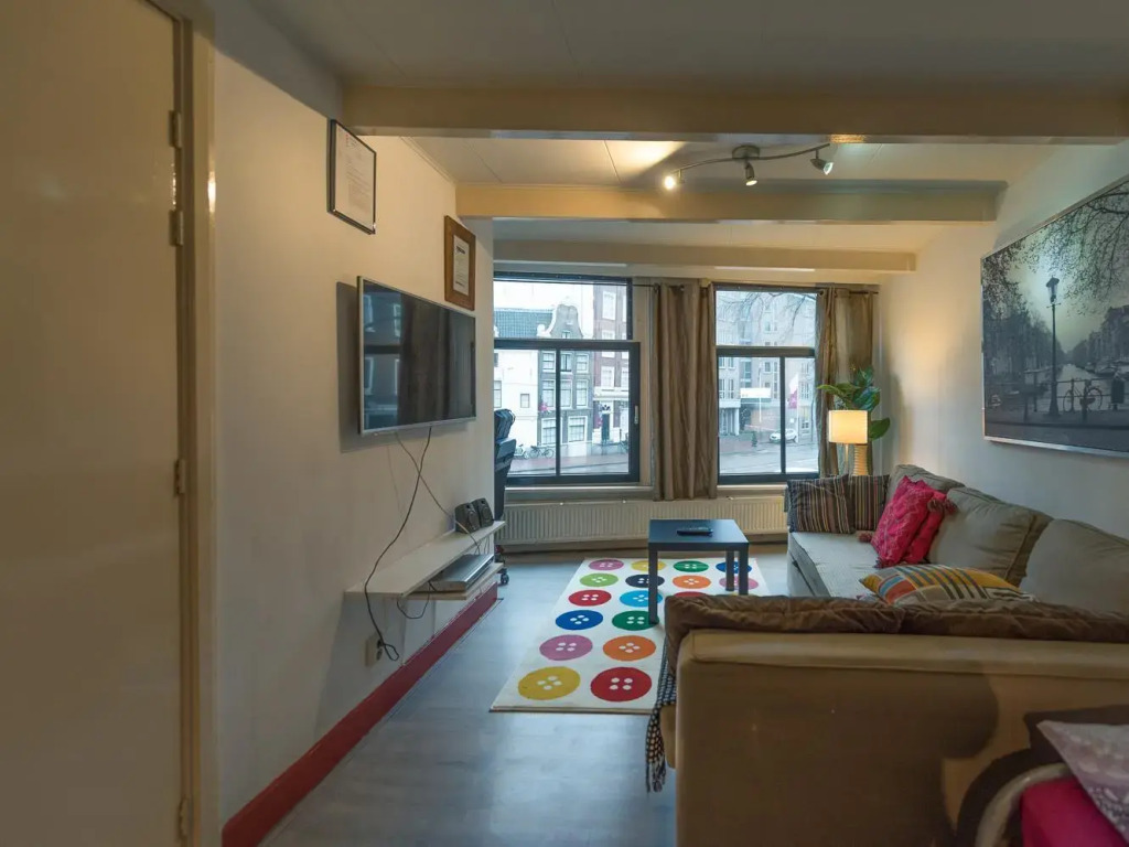 Amsterdam Cool Bed & Breakfast