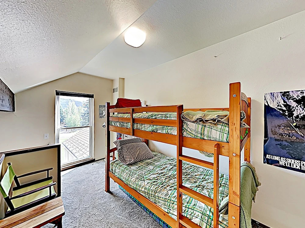 New Listing! Peaceful Villa W/ Loft & 2 Balconies Condo