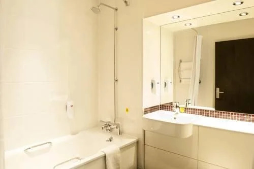 Premier Inn Bromsgrove South Worcester Road