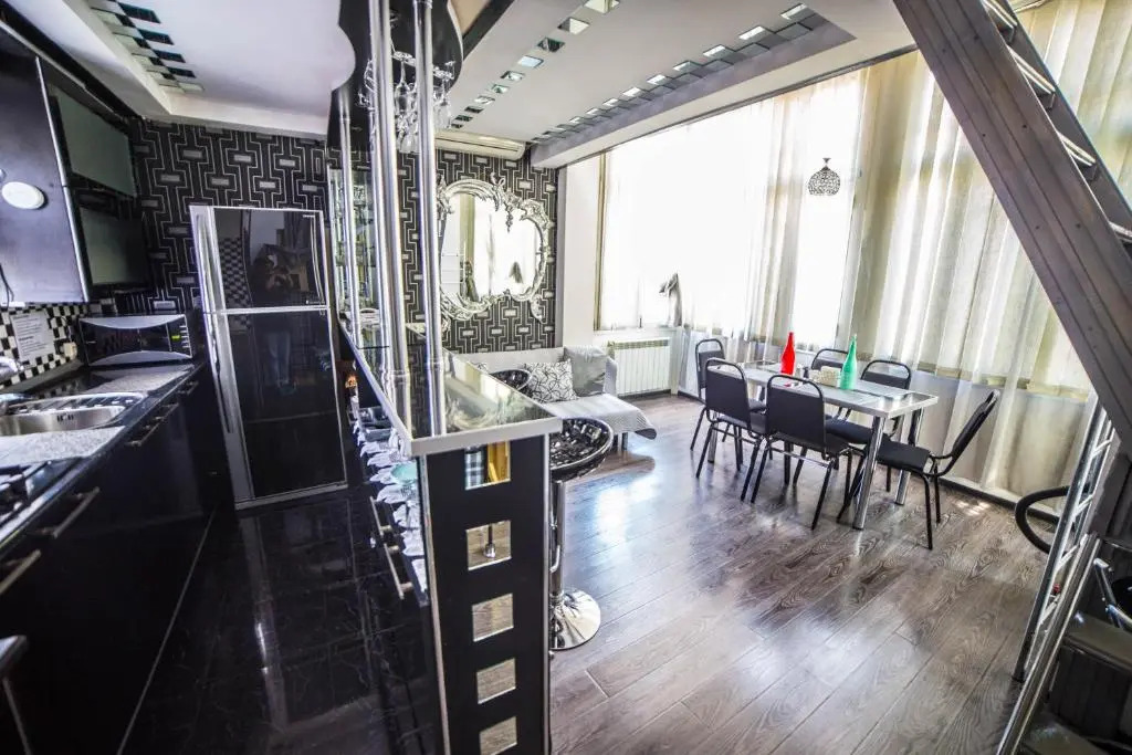 COMFORTABLE APARTMENT in the old TBILISI