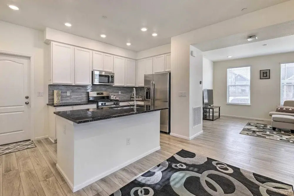 Charming 3BR Retreat - Perfect for Families!