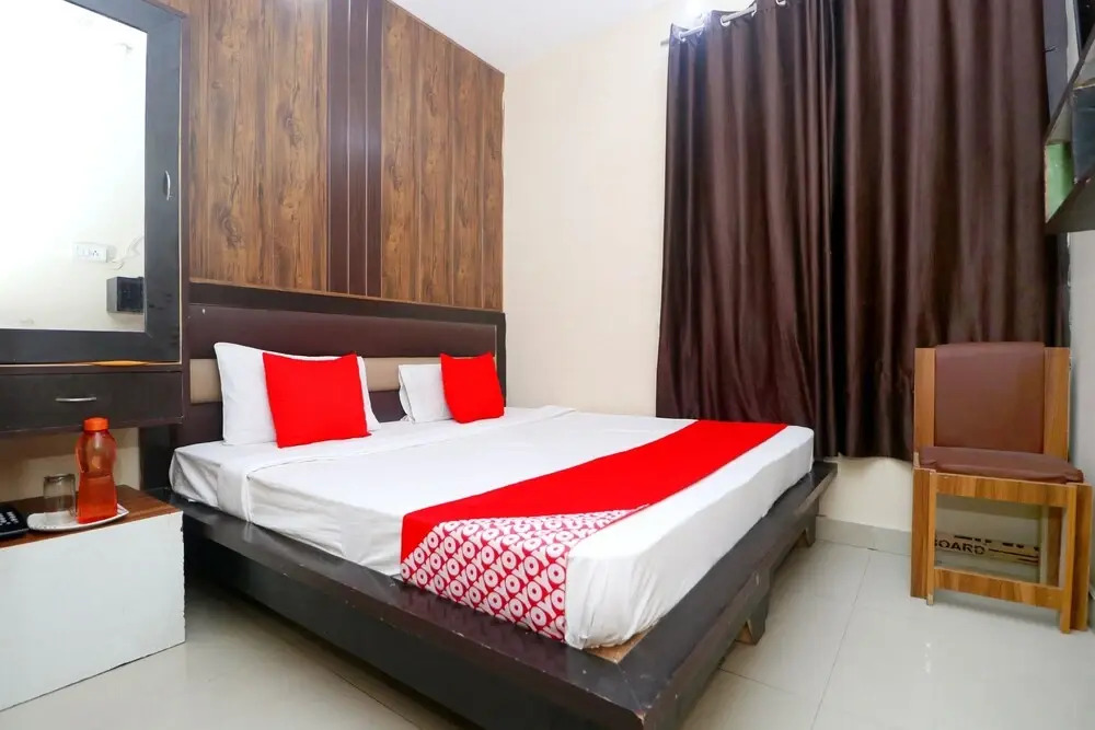 Oyo 41555 Grt Inn