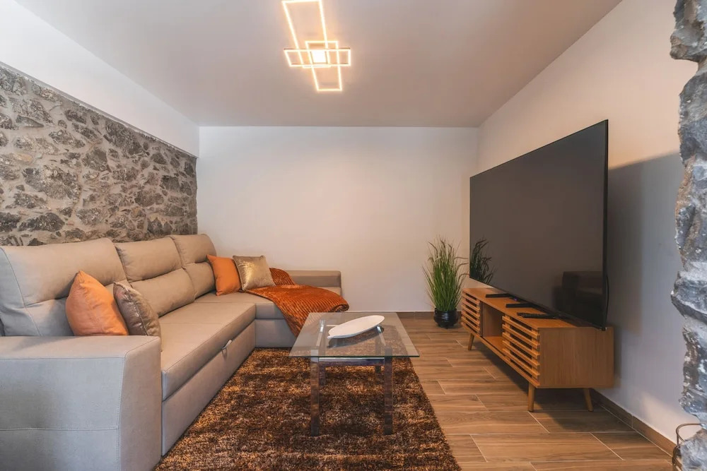 Juliana s House 2 by Atlantic Holiday