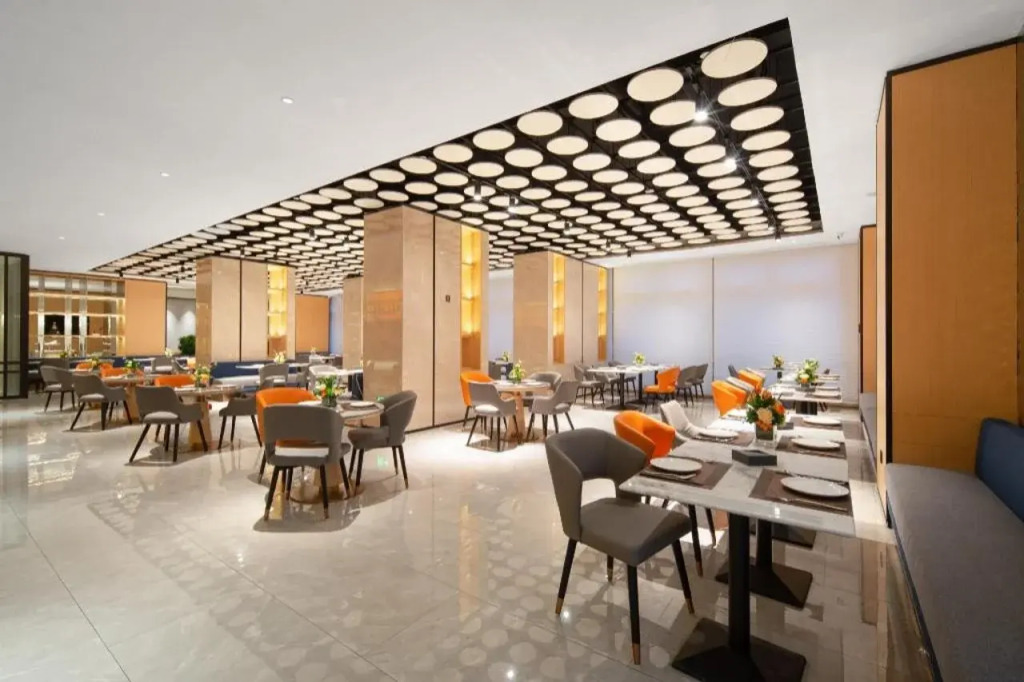 Guangzhou Baiyun Airport Rezen Select Hotel