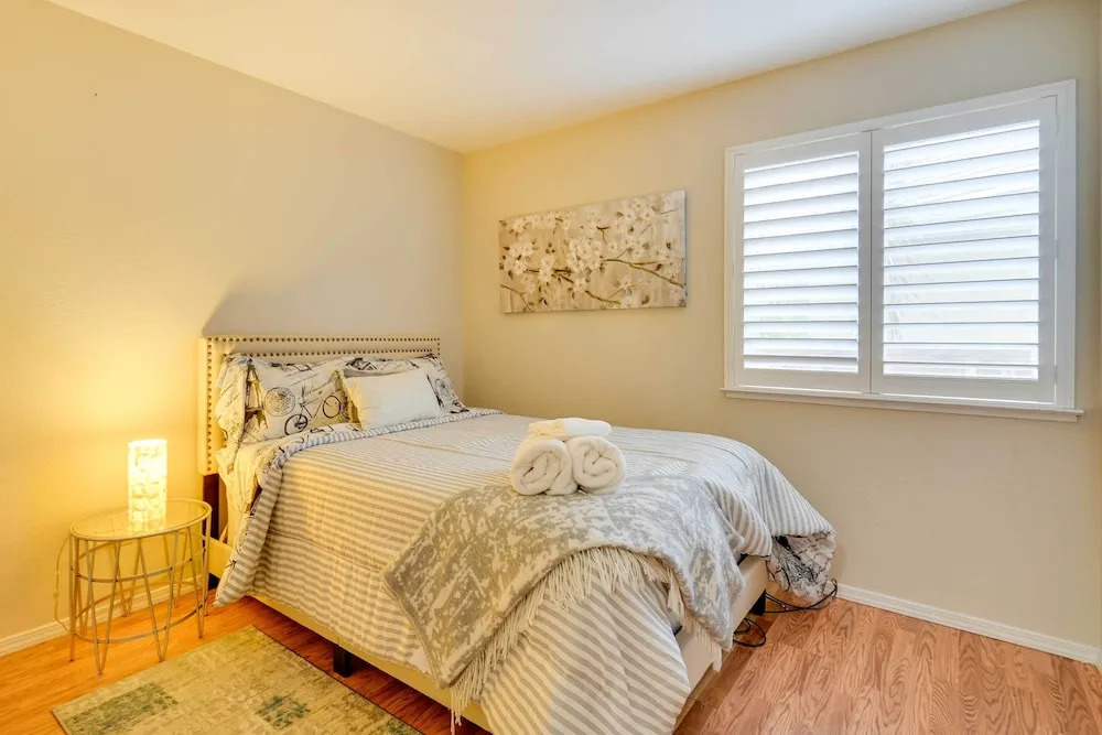 Bright Tracy Vacation Rental w/ Patio!