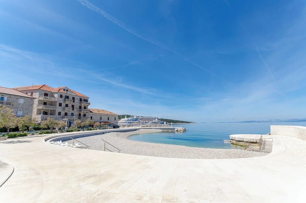 Apartments Marina