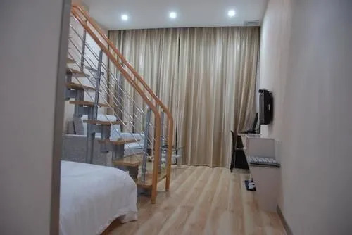Haigang Fashion Hostel