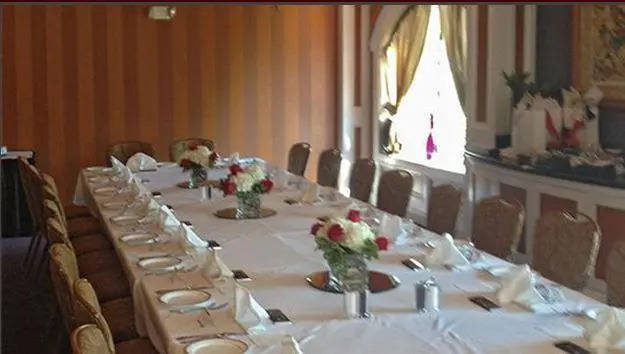 The Elms Hotel
