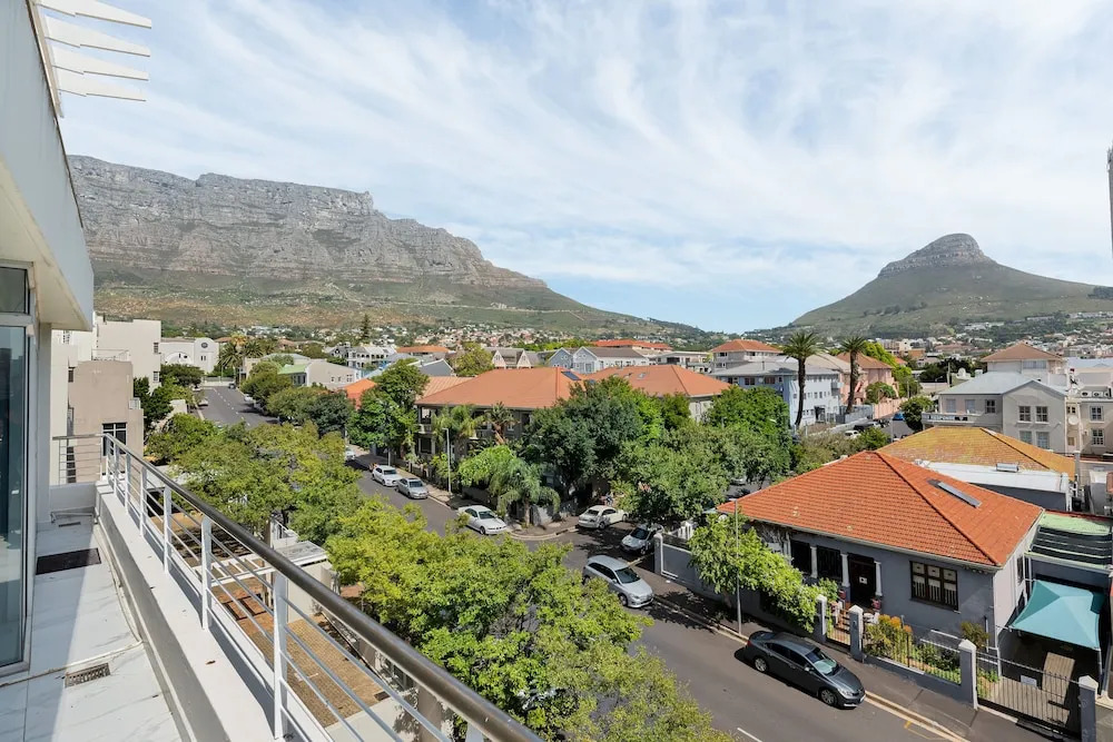 Trinity Gardens 401
