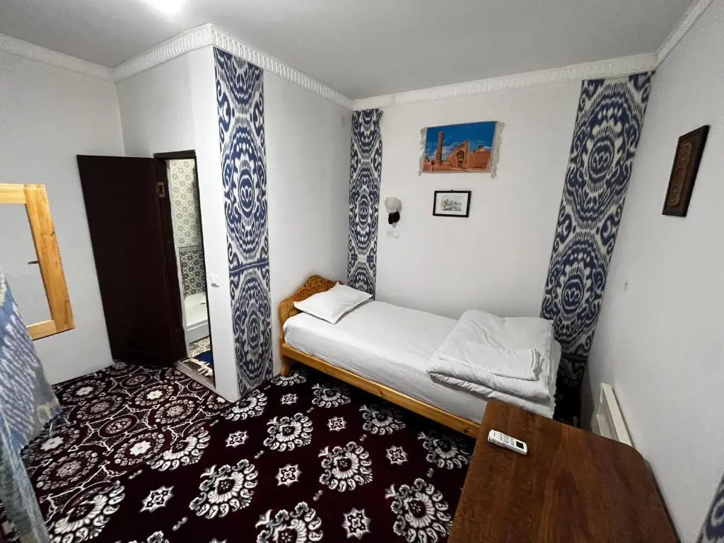 Polvonnazir Guest House