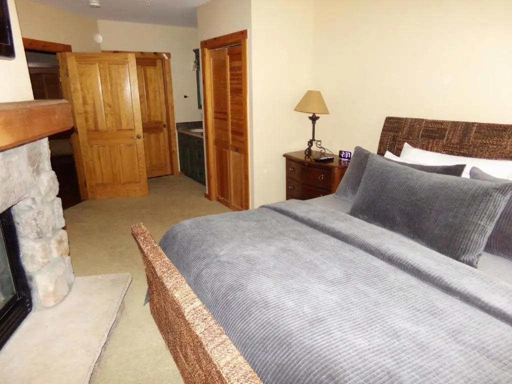 BLCD2 Buffalo Lodge 2 bed 2 bath