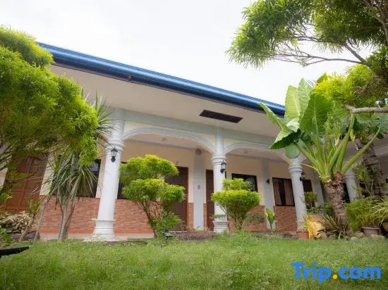 Hola Hostel Puerto Princesa