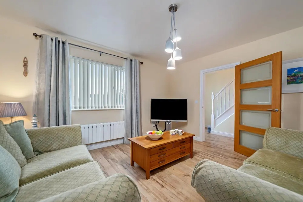 Y Deri - Close to Village and Beach