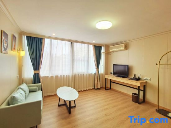 Kings Hotel (Diwang Plaza Wuyi University Branch)