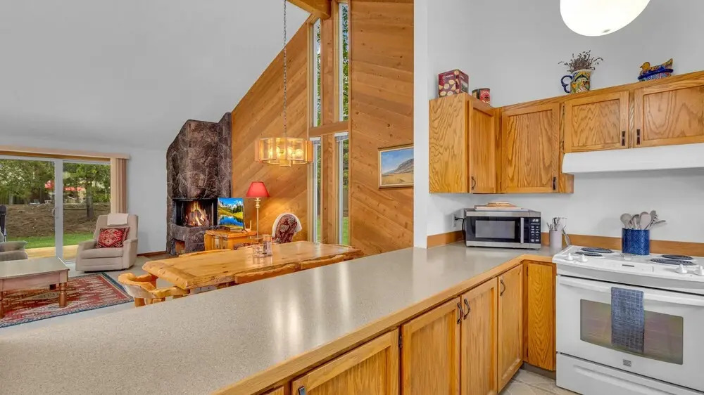 1219 Gorgeous Home W/3-Master'Sgames Rmthemed Rm