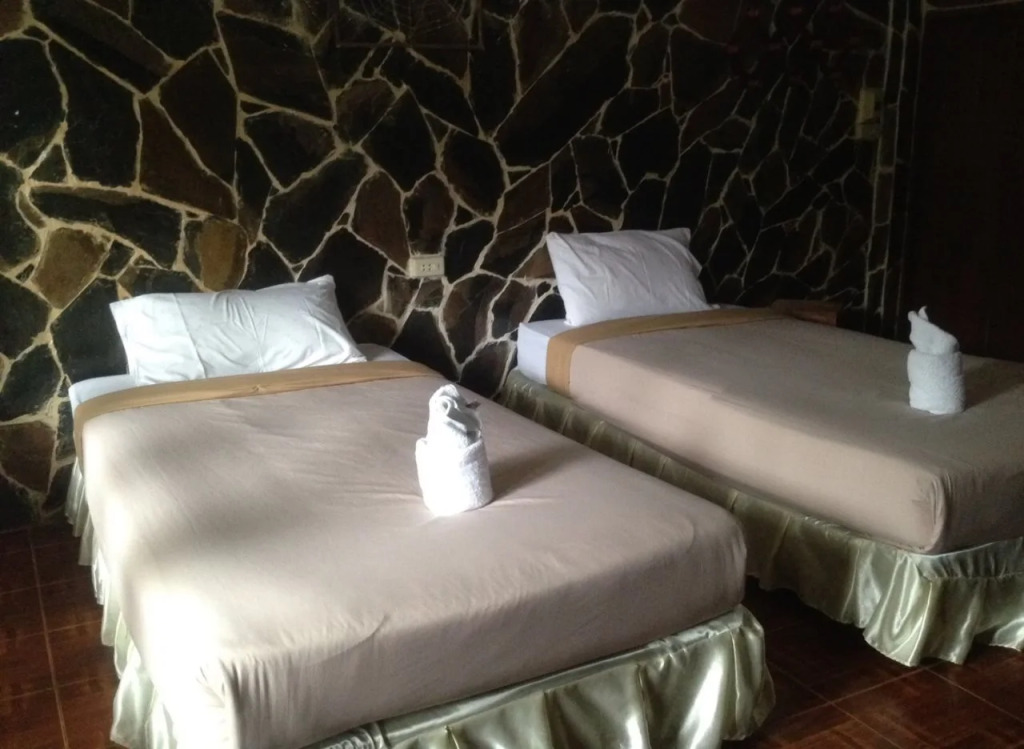 Eve ka Amp Resort