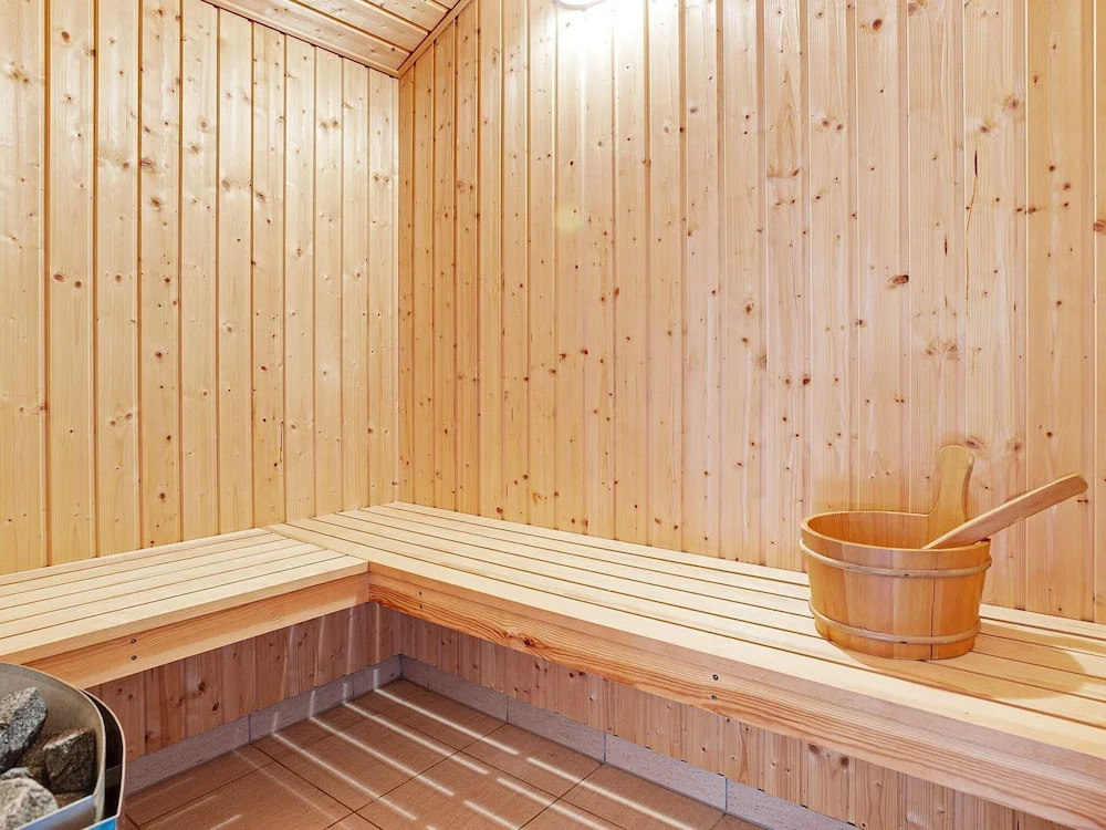 10 person holiday home in Ålbæk-By Traum