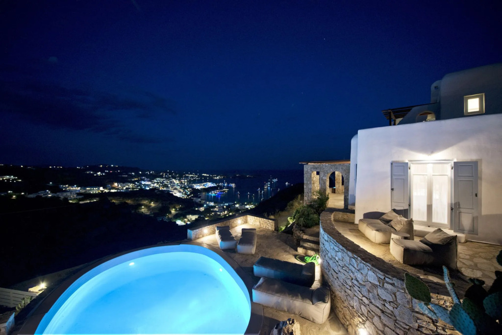 Villa Ammonite with heated pool by Diles Villas