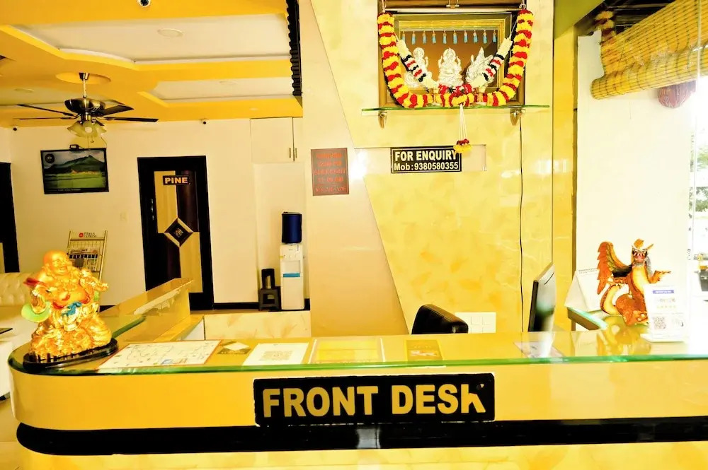 M K Arcade Hotel