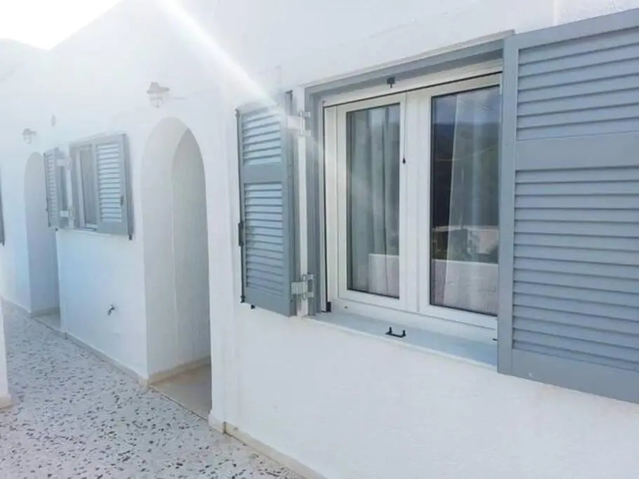 Androshouses gr - Agios Petros Beach apartment 2