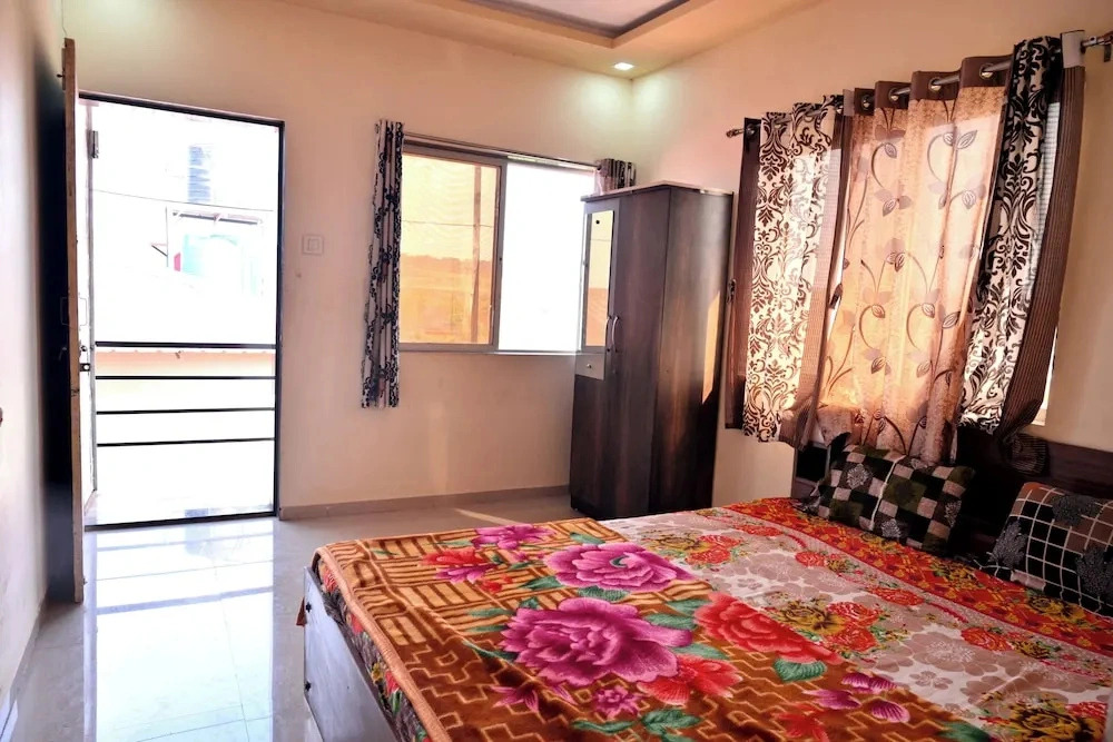 Kiran Homestay