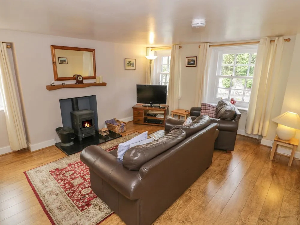 Kirk Cottage