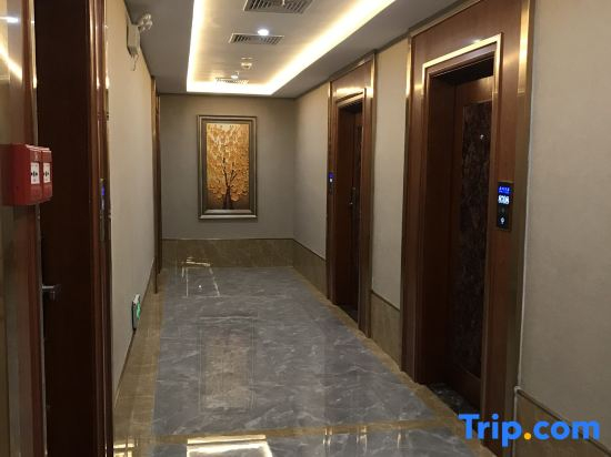 Xingqiba Hotel