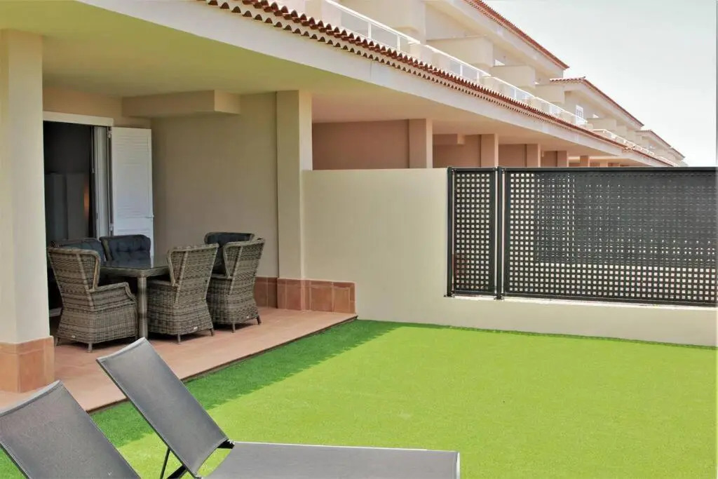 Modern and New 2 bed room Townhouse PA01