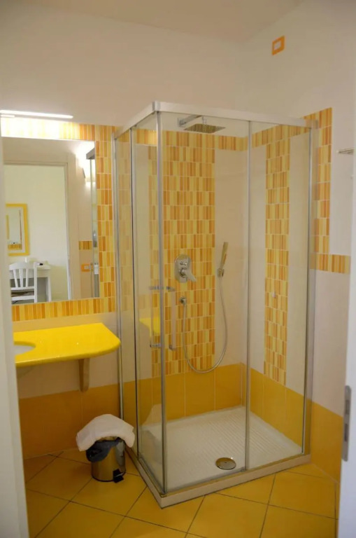 Hotel Baia Di Trainiti