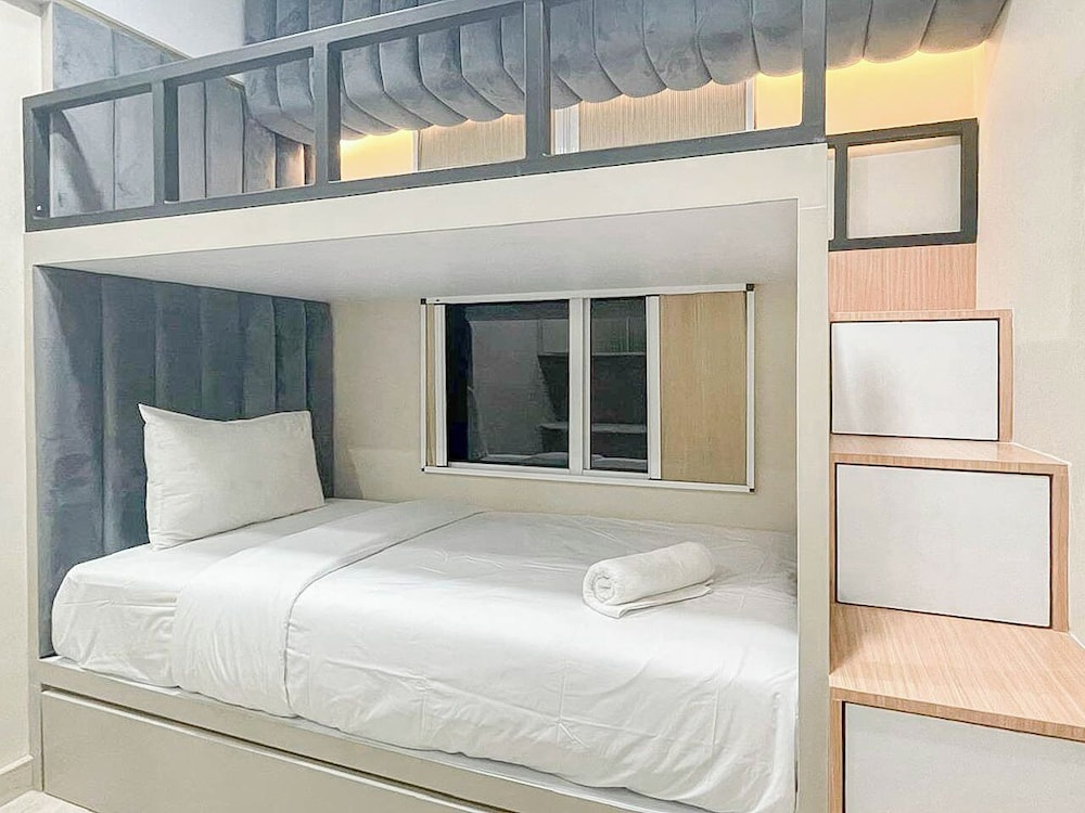 Functional 3BR at Apartment Podomoro City Deli Medan