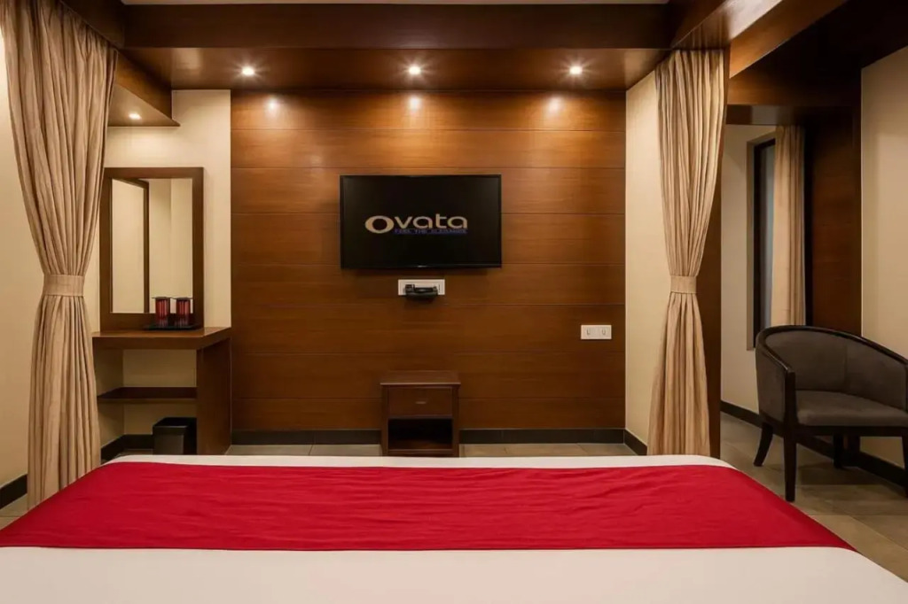 Hotel Midtown by Royal Collection
