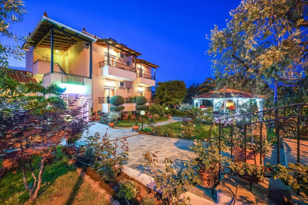 Edem Studio & Apartment