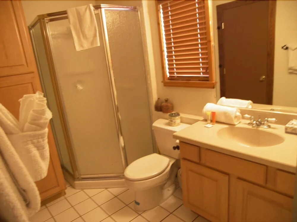 Anaconda 4 Bed 4 Bath by RedAwning