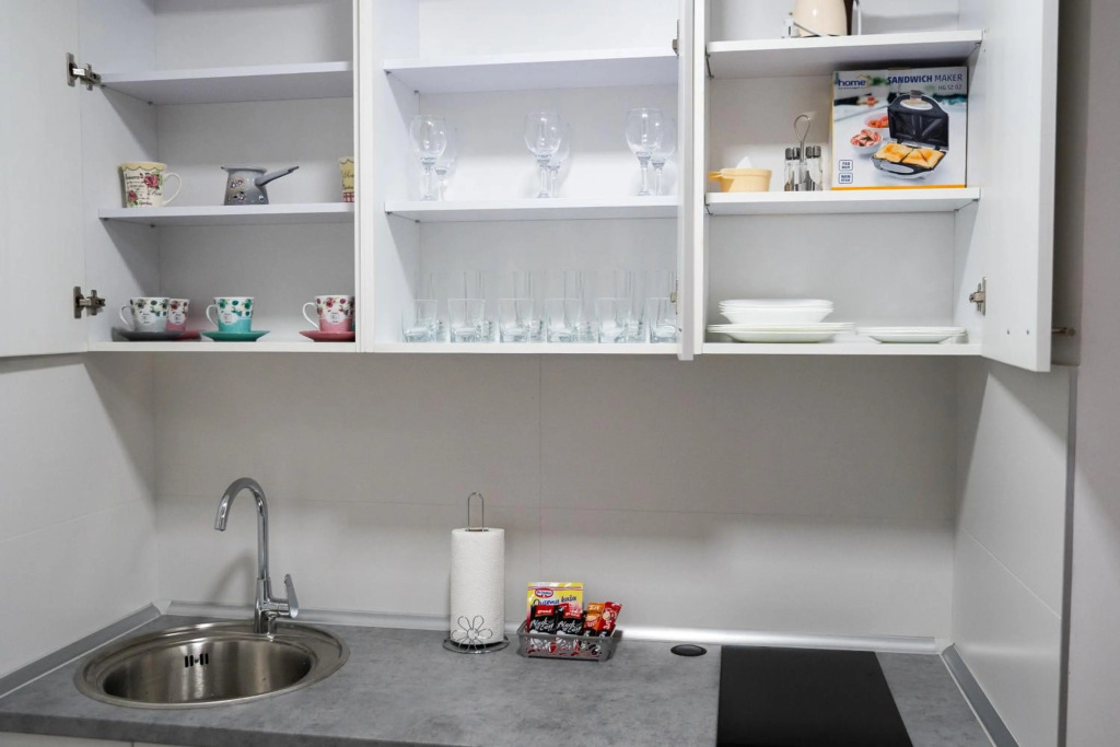 Moonlit Studio Apartment