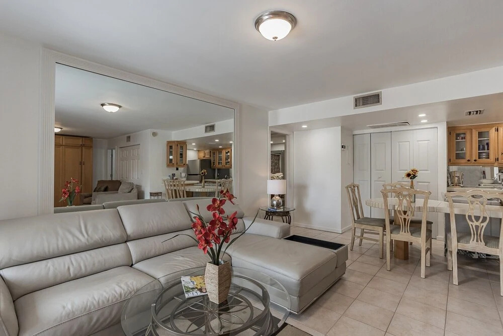 Cozy Minium In Quiet Gated Community In Palm Beach Lakes 2 Bedroom Condo by RedAwning
