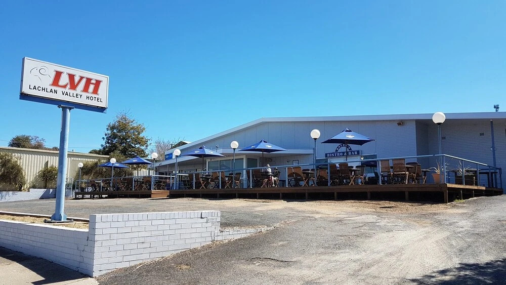 Lachlan Valley Hotel Cowra