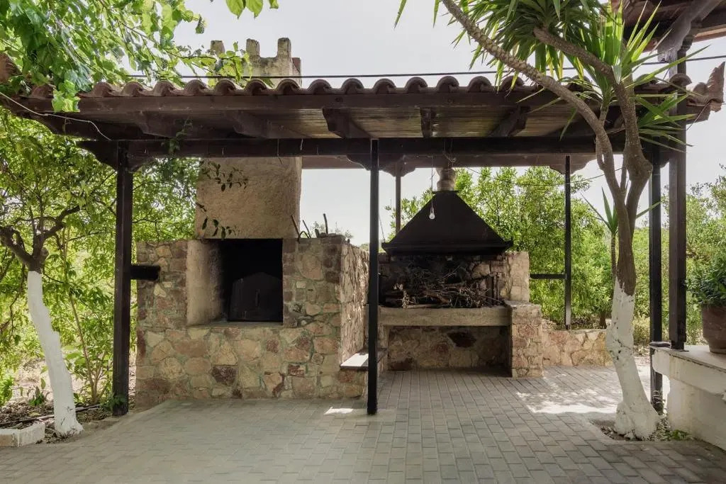 Carlo Vivari House