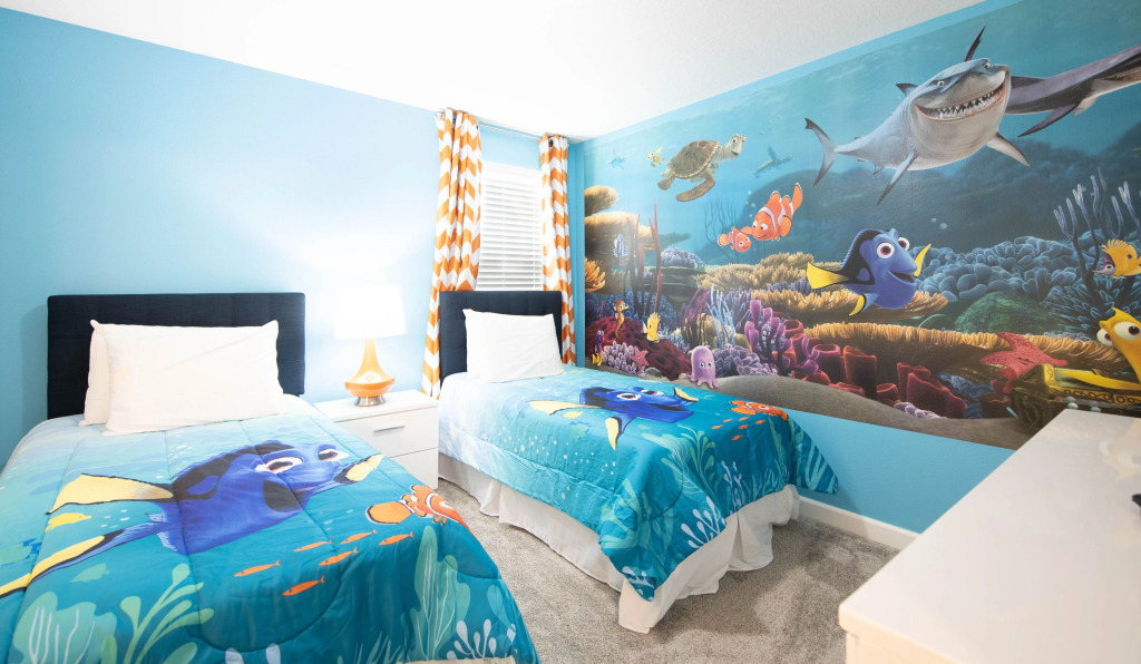 Spacious 8 Bedroom Vacation Home with Private Pool & Game Room